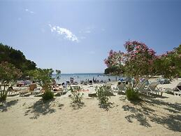 Apartment in Dalmatia With Terrace