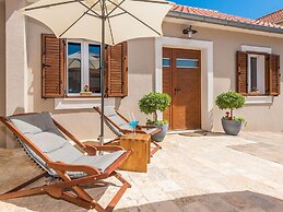 Spacious Holiday Home in Privlaka With Garden