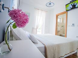 Spacious Holiday Home in Privlaka With Garden