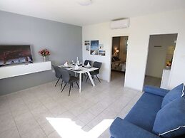 Bibinje Hideaway With Coastal Charm