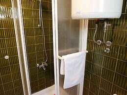 Bibinje Hideaway With Coastal Charm