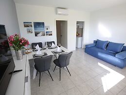 Bibinje Hideaway With Coastal Charm