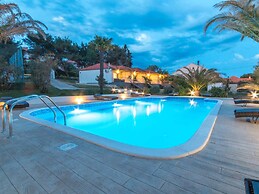 Bibinje Hideaway With Coastal Charm