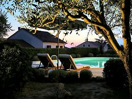 Beautiful Villa Clara With a Swimming Pool in Kozino, Near the sea