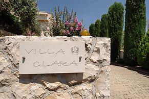 Villa Clara With a Pool in Kozino Near the sea