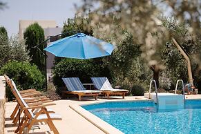 Villa Clara With a Pool in Kozino Near the sea