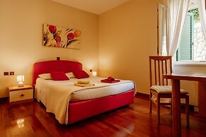 Villa Clara With a Pool in Kozino Near the sea