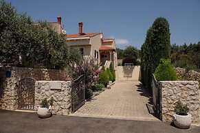 Villa Clara With a Pool in Kozino Near the sea