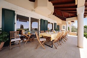 Villa Clara With a Pool in Kozino Near the sea