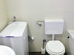 Spacious House Apartment With Terrace, Near the Beach