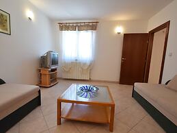 Apartment near Beach and Historical Center of Pula