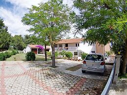 Apartment near Beach and Historical Center of Pula