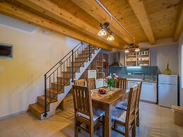 Peaceful Villa in Rakalj With Swimming Pool