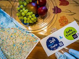 Peaceful Villa in Rakalj With Swimming Pool