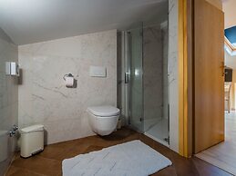 Peaceful Villa in Rakalj With Swimming Pool