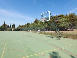 Comfortable Holiday Home With a Microwave, Near Rovinj