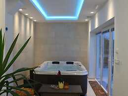 Luxurious Villa in Lavanda in Kanfanar