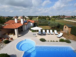 Luxurious Villa in Lavanda in Kanfanar