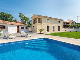 Holiday Home in Labin With Private Swimming Pool