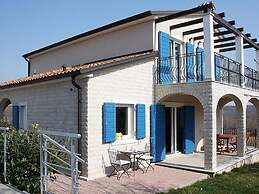 Adorable Villa With Pool & Covered Terrace Surrounded by Nauture