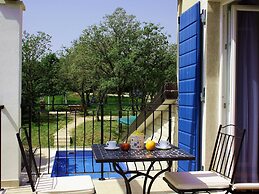 Adorable Villa With Pool & Covered Terrace Surrounded by Nauture