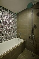 Republic Plaza Serviced Apartment