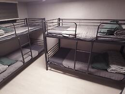 U Guesthouse 2 in Yeonnam Caters to Women - Hostel