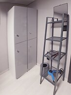 U Guesthouse 2 in Yeonnam Caters to Women - Hostel