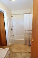 Brigadoon - 5 Bedroom Retreat