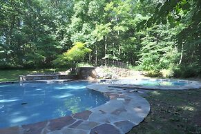 Almost Heaven - Cozy and Wonderful