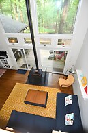 Autumn Wings - A Natural Retreat