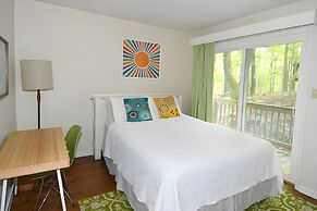 Autumn Wings - A Natural Retreat