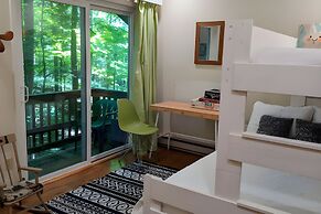 Autumn Wings - A Natural Retreat