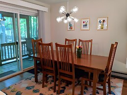 Autumn Wings - A Natural Retreat