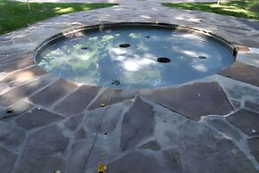 Autumn Wings - A Natural Retreat