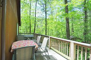 Cabin at Sleepy Creek - Charming Cabin