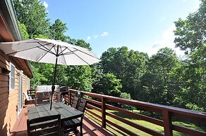 Creekview Cabin - A Perfect Escape