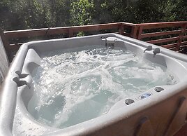 Creekview Cabin - A Perfect Escape