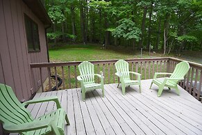 Dogwood Knoll - Wooded Escape