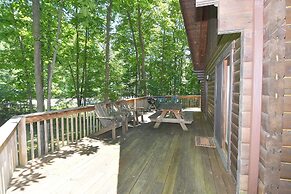 Lazy Bear Retreat - Classic Cabin!