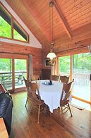 Lazy Bear Retreat - Classic Cabin!