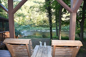 River Time Cabin -time Floats Away!