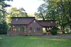 River Time Cabin -time Floats Away!