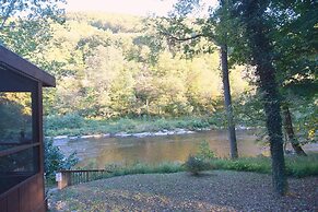 River Time Cabin -time Floats Away!