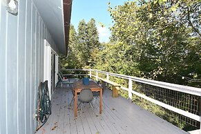 Serendipity - Large 5BR With a Hot Tub