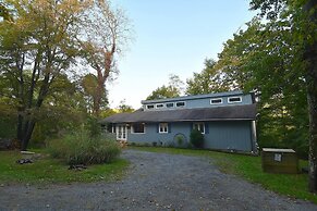 Serendipity - Large 5BR With a Hot Tub