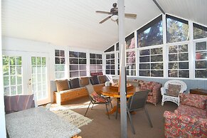 Serendipity - Large 5BR With a Hot Tub