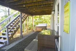 Serendipity - Large 5BR With a Hot Tub