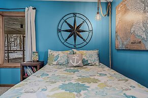 Sqyrls Nest - 3BR Retreat With a Hot Tub