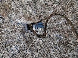 Sqyrls Nest - 3BR Retreat With a Hot Tub